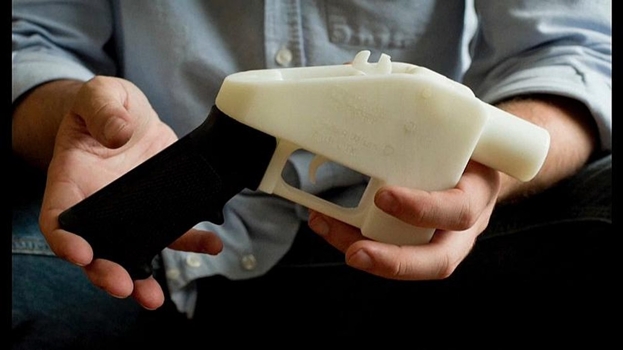 3D-Waffen eine vor den Bug geschossen