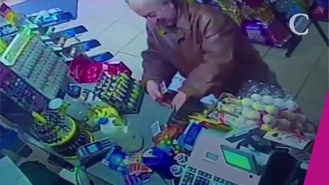 PHOTOS. Découvrez Margaux Thibaut, la demi-sœur (très sexy) de Læticia Hallyday