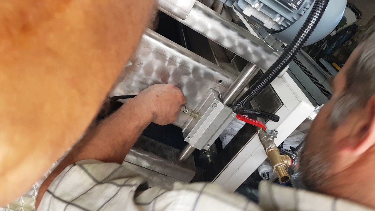 otomatik halı yıkama makinası,halı sıkma makinası maxis