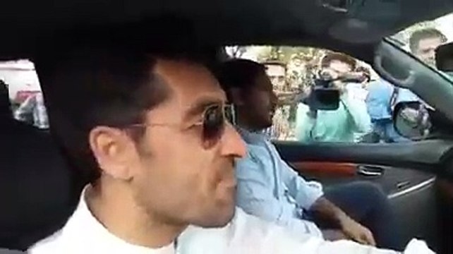 Sarfraz Ahmad & Other Cricketers visits Bani Gala to Congratulate Imran Khan