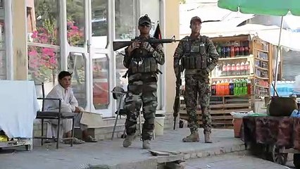Afghanistan: attaque à Jalalabad et un bus saute sur une mine