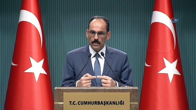 Cumhurbaşkanlığı Sözcüsü Kalın: 'Türkiye kolay kolay gözden çıkarılacak bir ülke değildir. Türkiye alternatifsiz de değildir, bunu da açık net şekilde söyleyeyim. Rahip Brunson ile devam eden yargı sürecine herkesin saygı duyması gerekir'