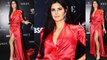 Katrina Kaif sizzles at Vogue Beauty Awards red carpet in Red gown;Watch Video। FilmiBeat