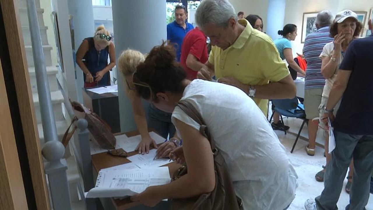 Notfallhilfe für griechische Feueropfer