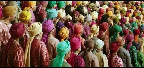 Devsena at Raj darbar proudy scene - Bahubali 2 Best Scene