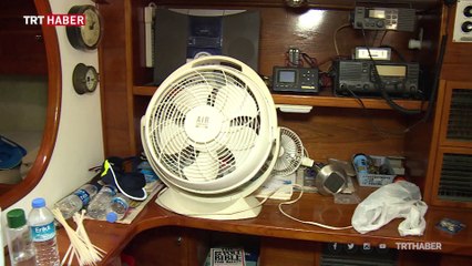 Rodos'a kaçmaya çalışan FETÖ'cüleri taşıyan tekne görüntülendi