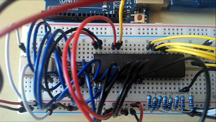 Intel 8085 Computer Project Part I: The Free Run Circuit