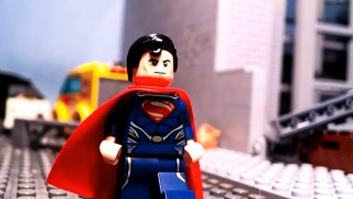 Superman vs The Incredible Hulk 2 in Lego