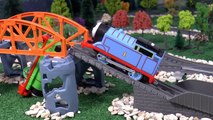 Thomas and Friends Funny Toy Trains for kids Game Accident Diggin Rigs Rescue Tom Moss TT4