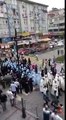 VİDEO | Şehrin ortasında tarikat geçidi yaptılar