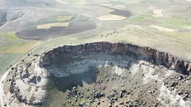 Meya Antik Kenti Büyüleyen Dokusuyla Ziyaretçilerini Bekliyor