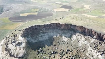 Meya Antik Kenti Büyüleyen Dokusuyla Ziyaretçilerini Bekliyor