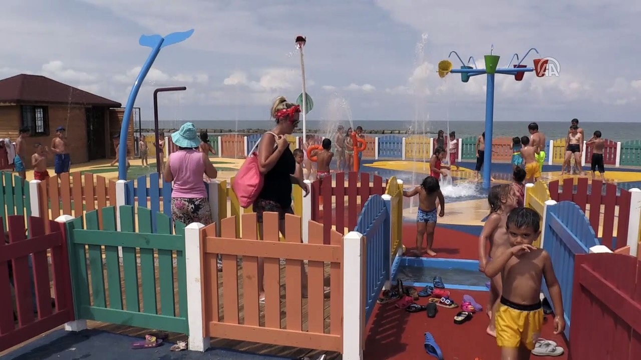 Çocuklar su oyun parkında serinliyor - ORDU