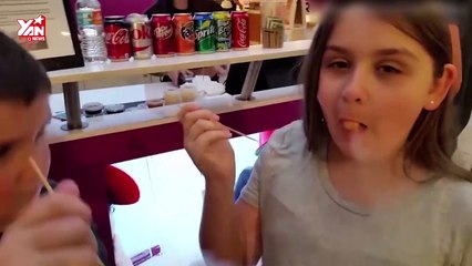 Bé trai suýt chết vì ăn "snack khói" nitơ lỏng