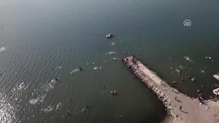 Kars'ın Denizi" Turistleri Serinletiyor