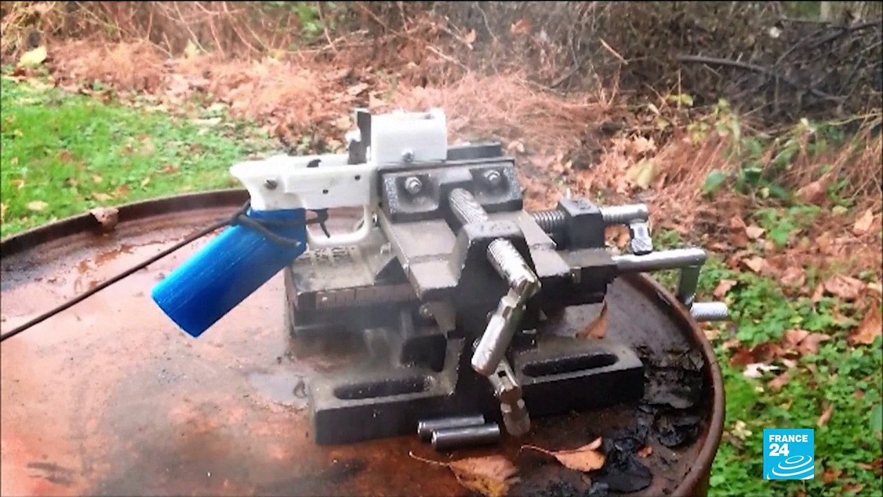 Ghost guns: plastic weapons that kill