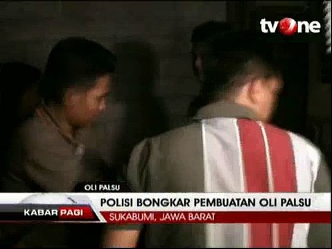 Polisi Gerebek Pabrik Oli Palsu di Sukabumi