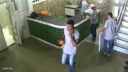 Ouvriers vs Gentil pitbull