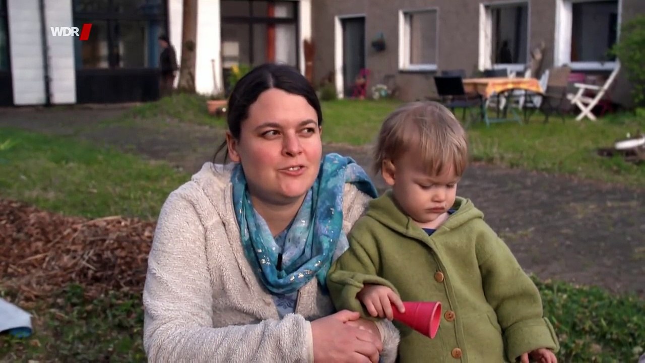 Leben in der Kommune - 18 Erwachsene und 2 Kinder | WDR Doku