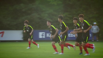 올림픽 축구대표팀, 첫 공식 훈련 / YTN