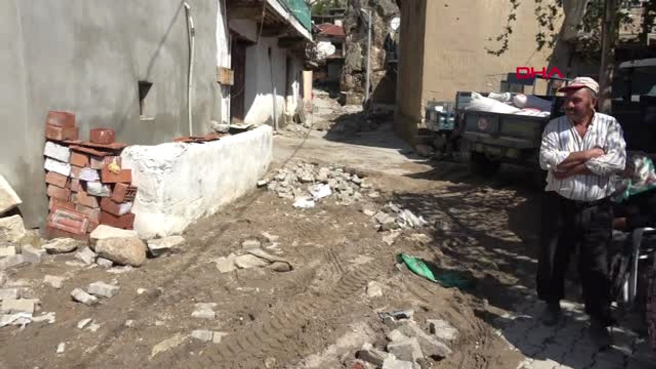 Afyonkarahisar'da Sel Felaketinin Yaraları Sarılıyor Hd 1