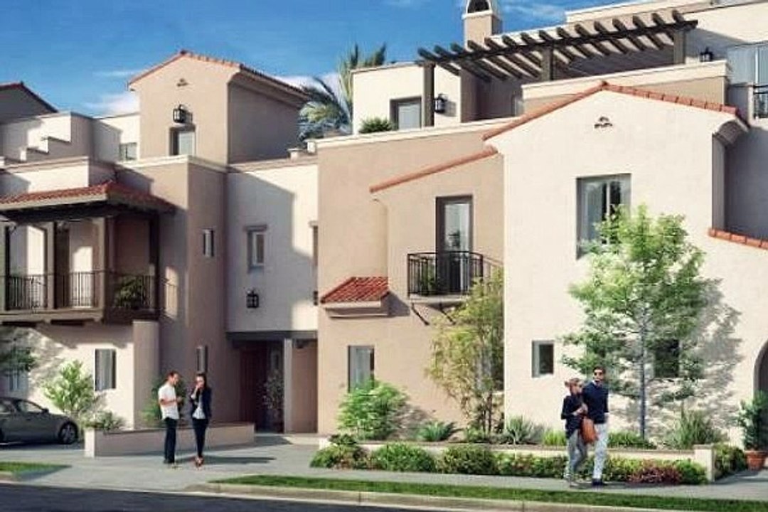 twin house for sale in Mivida parcel 14 New Cairo