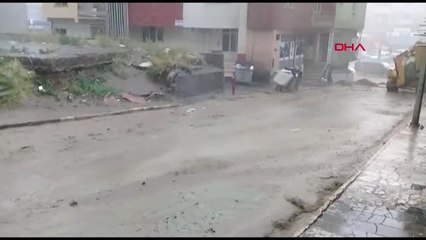 Erzurum'da Sağanak Sele Dönüştü