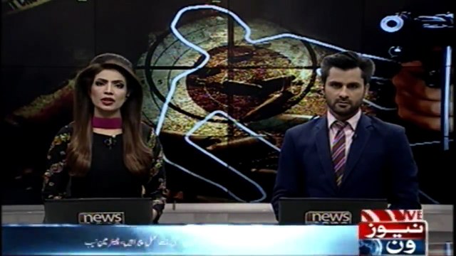 Rickshaw Driver killed between Police and Robbers firing in karachi