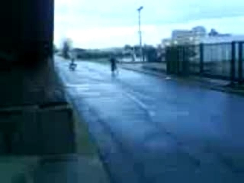 max pocket quad