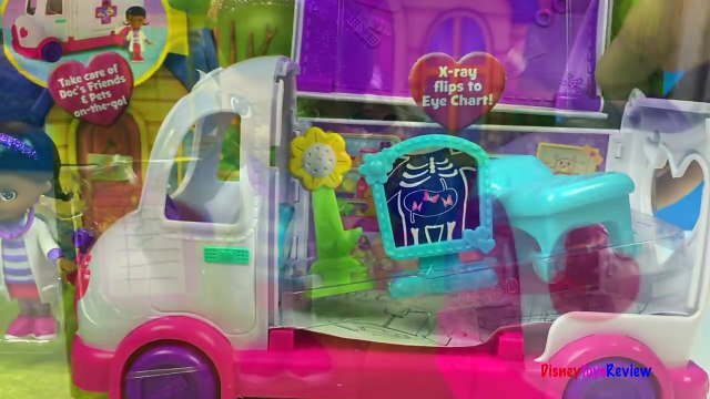 DISNEY JUNIOR DOC MCSTUFFINS DOCS MOBILE CLINIC TAKE CARE OF DOCS PETS ON THE GO! UNBOXI