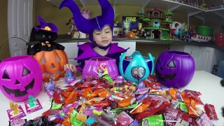 Evil Maleficent Big Halloween Candy Bucket Surprise Egg Toys Opening Disney Frozen Elsa Ki
