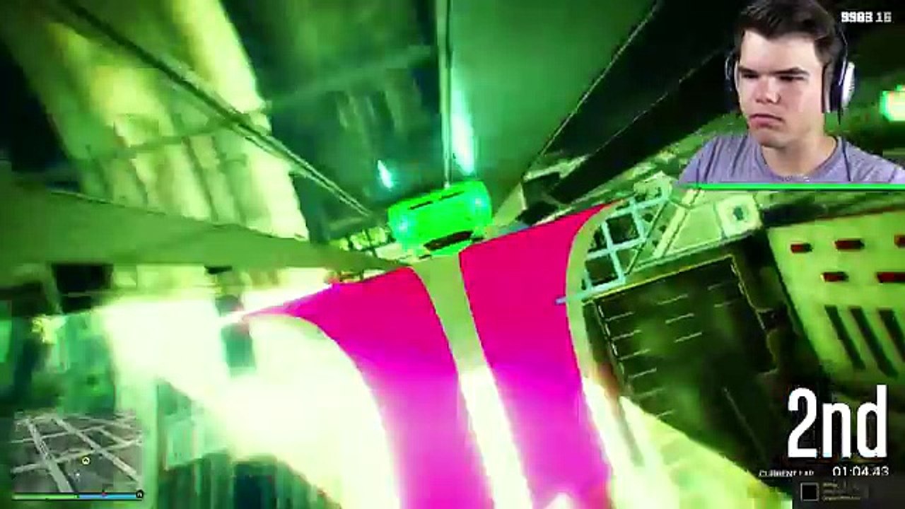 CAN YOU DRIVE UP THE TALLEST BUILDING IN GTA 5?! (GTA 5 Funny Moments)