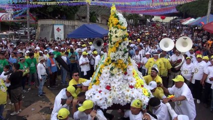 Nicaragüenses piden paz en fiesta de santo patrono de la capital