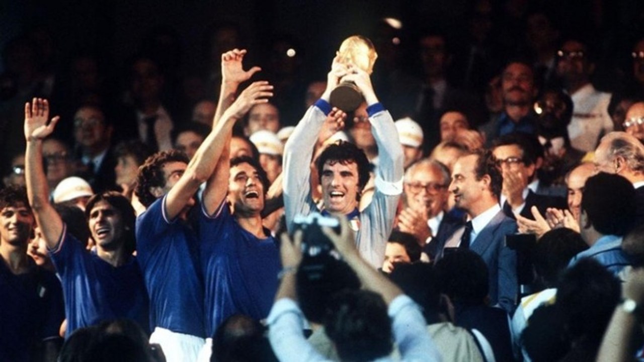Dino Zoff, el cancerbero más veterano en ganar un mundial