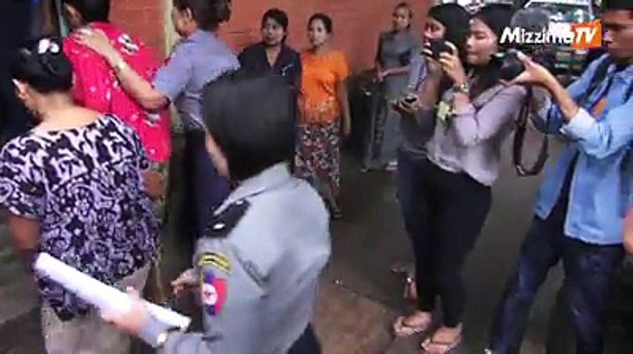 သီဟတင္စိုးအမႈမွ အိမ္အကူေဒၚခင္မာျမင့္ကို ဒုတိယအႀကိမ္ ရံုးထုတ္ရမန္ယူ***************** သ႐ုပ္ေဆာင္ သီဟတင္စိုးကို အဓမၼျပဳက်င္႔မႈႏွင့္ လိမ္လည္တိုင္ၾကားခဲ႔သည့္ အိမ္အ