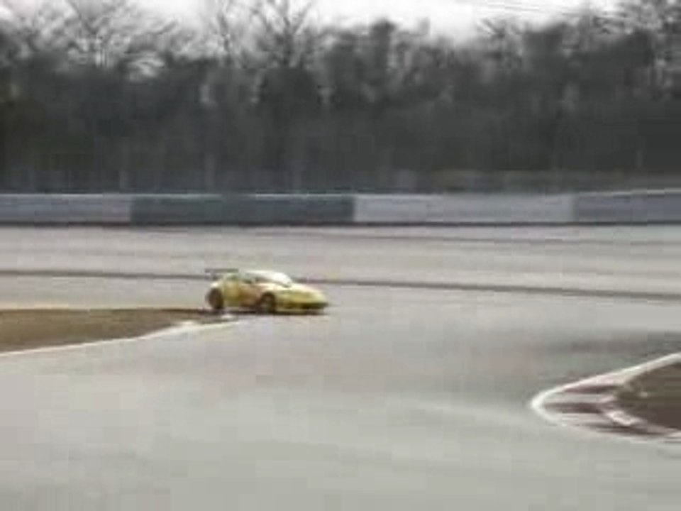[JUN auto -350Z-R 4WD Z33]  A closer look  (1/2)
