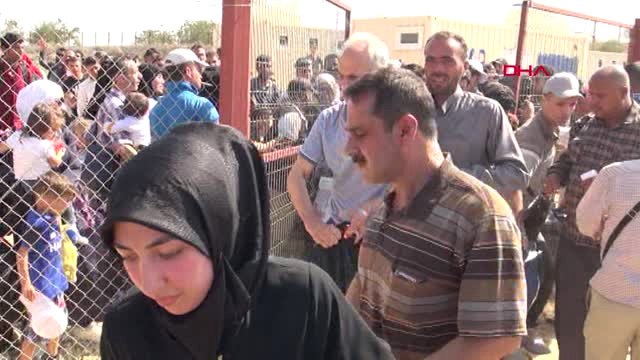 Kilis Sınır Kapısında Suriyelilerin Bayram Ziyareti Yoğunluğu