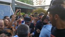 Higuain arrives for Milan medical amongst crazy fans