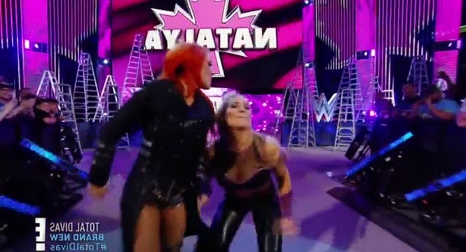 Total Divas S06 - Ep07 A Win-Wine Situation HD Watch