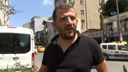 Şişli'de Yabancı Uyruklu Şahsı Silahla Yaralayarak Gasp Ettiler