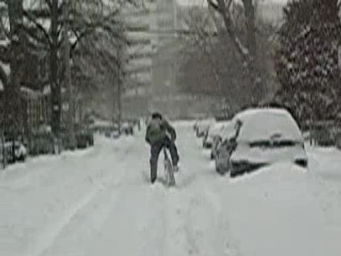 regis est un con : fait du velo... pas le bon jour!!!