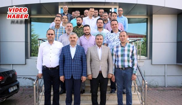 (2 Ağustos 2018) BAŞKAN ÇELİK, KAYMOS’TA MOBİLYA SANAYİCİLERİ İLE BİR ARAYA GELDİ