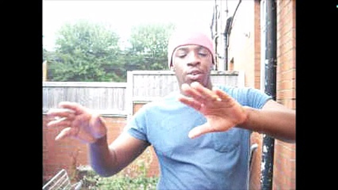 Warren N'Doua - Smaller (Official Video)