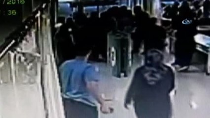 Güvenlik Görevlisi Kadının Darp Edilmesi Kameralara Böyle Yansıdı