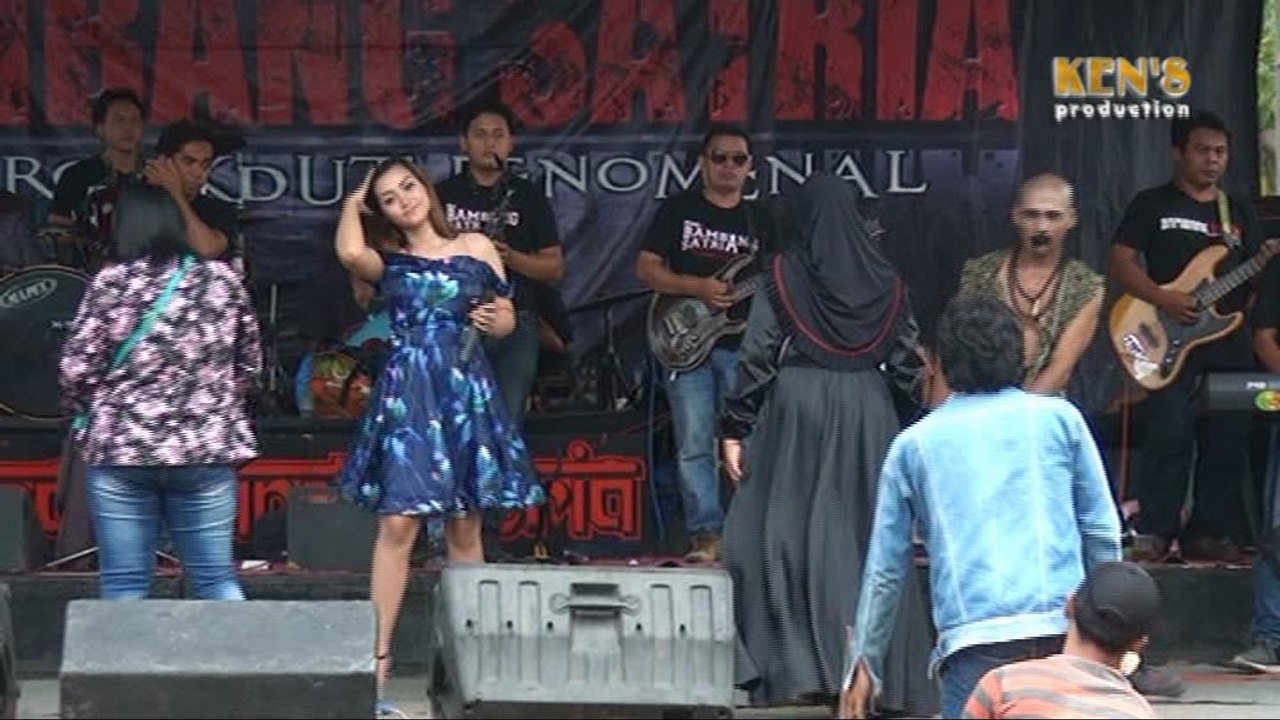 EDAN TURUN   Voc: Wulan Beybee THE ROCKDUT BAMBANG SATRIA 2017