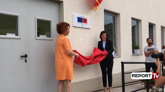 Shkodër, ministrja Gjonaj dhe Vlahutin inagurojnë burgun e Reçit, investim 14.3 milionë euro nga BE