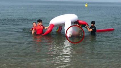 8살 아이 해수욕장서 표류...5분 만에 구조 / YTN