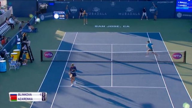 لقطة: تنس: أزارينكا تعبر بسهولة إلى ربع نهائي بطولة سان خوسيه على حساب بلينكوفا