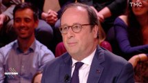 Quand François Hollande passe son temps à tacler Emmanuel Macron - ZAPPING ACTU BEST OF DU 09/08/2018
