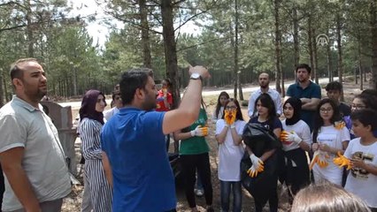 Yaz Okulu Öğrencileri Farkındalık İçin Çöp Topladı